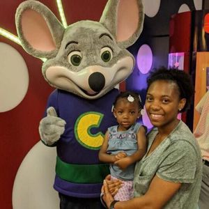 Meet your Posher, Jamie